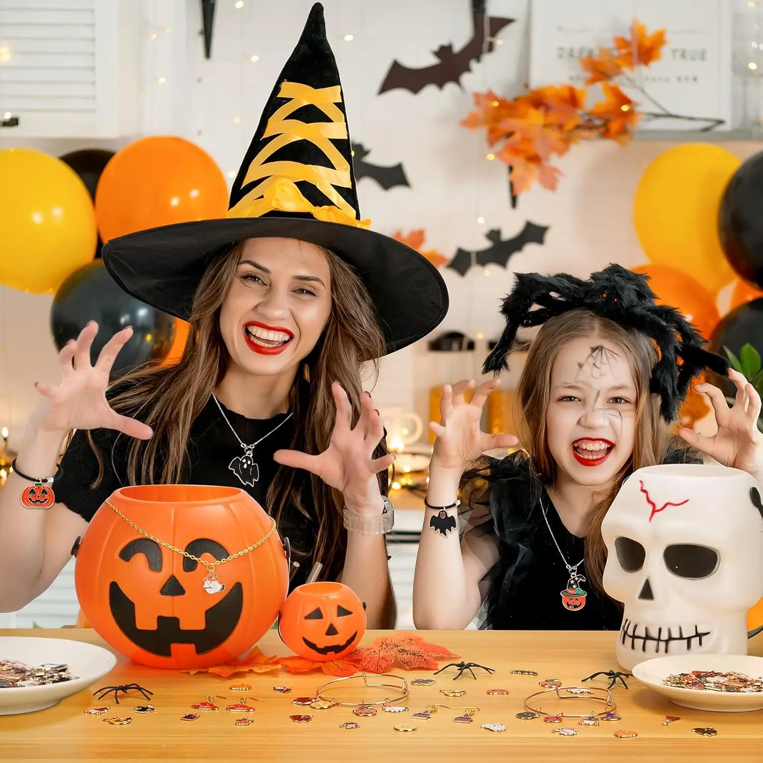 30 Stück Mini-Halloween-Anhänger aus Gold mit Emaille für Schmuckherstellung von Ohrringen, Armbändern und Halsketten – Detail 6