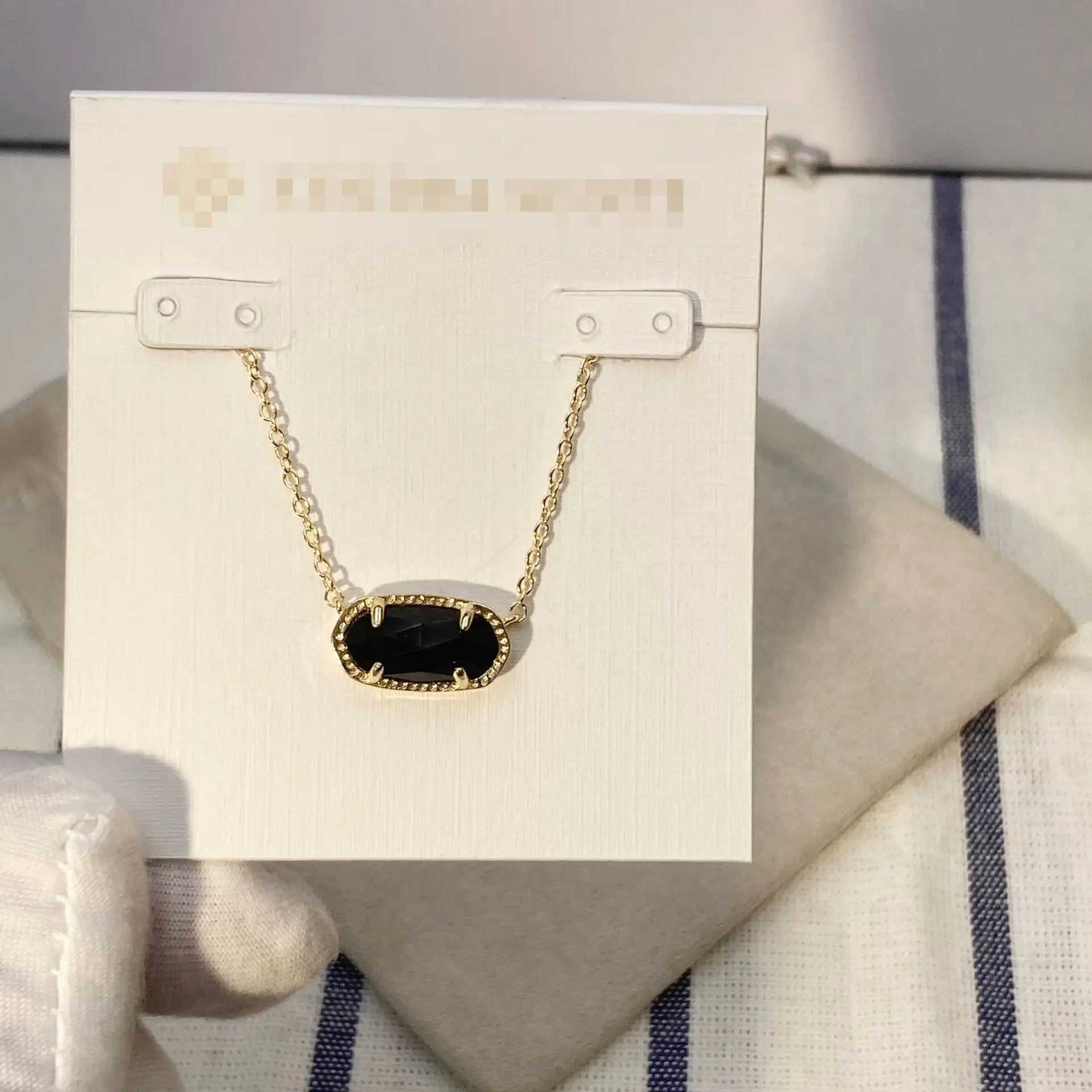 VKVVA Elisa Geometric Black Opaque Glass kendra scot Pendant Necklace for Women party, Fashion KS Jewelry, Unique Gifts