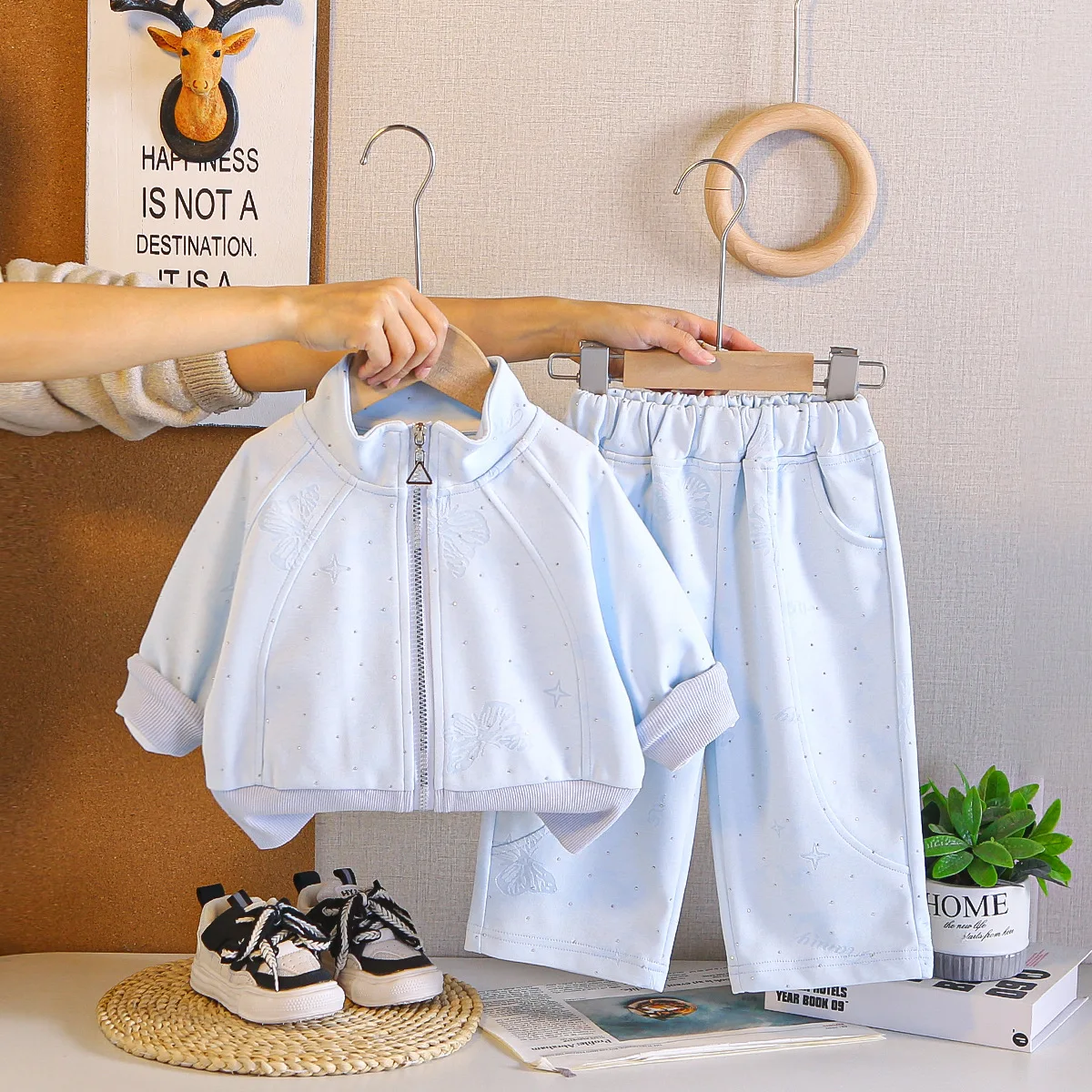 Baby Girls 2 Piece Outfits Set 2026 Spring Autumn Cute Butterfly Star Print Zip Up Sweatshirt + Elastic Waist Pants Kids Clothes