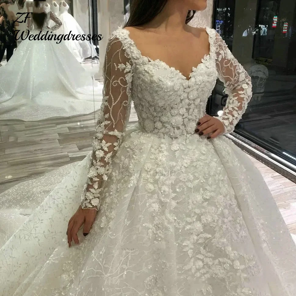 

CustomizedLace Wedding Dresses Long Sleeves robe de mariage Beaded Appliqued Ball Gown Bridal Dresses Arabian vestido de noiva