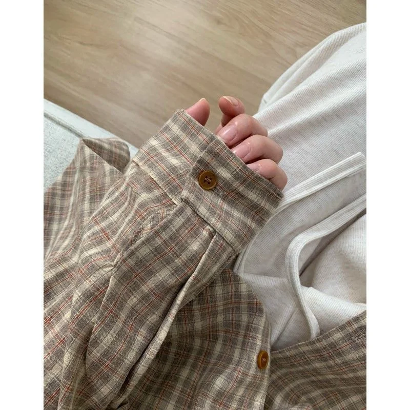 Spring and Autumn Women's New Spliced POLO Collar Button Plaid Versatile Layered Shirt with Casual Long-sleeved Top