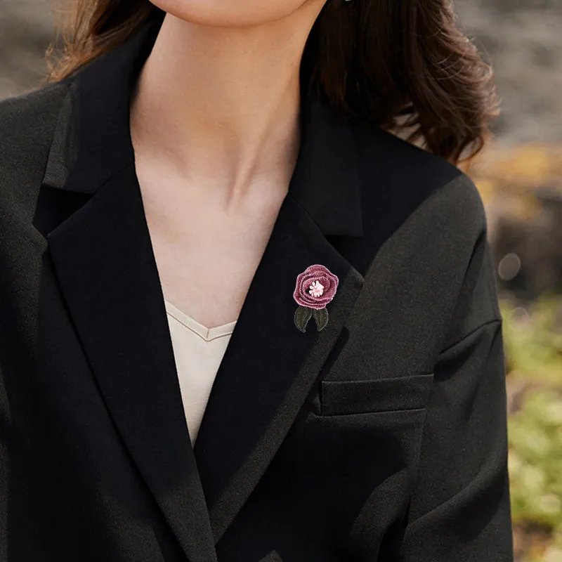 Handmade Chinese Style Retro Pink Embroidered Rose Strong Magnetic Brooch Lucky Fabric Flower Pin Clothes Friendly Elegant Gift