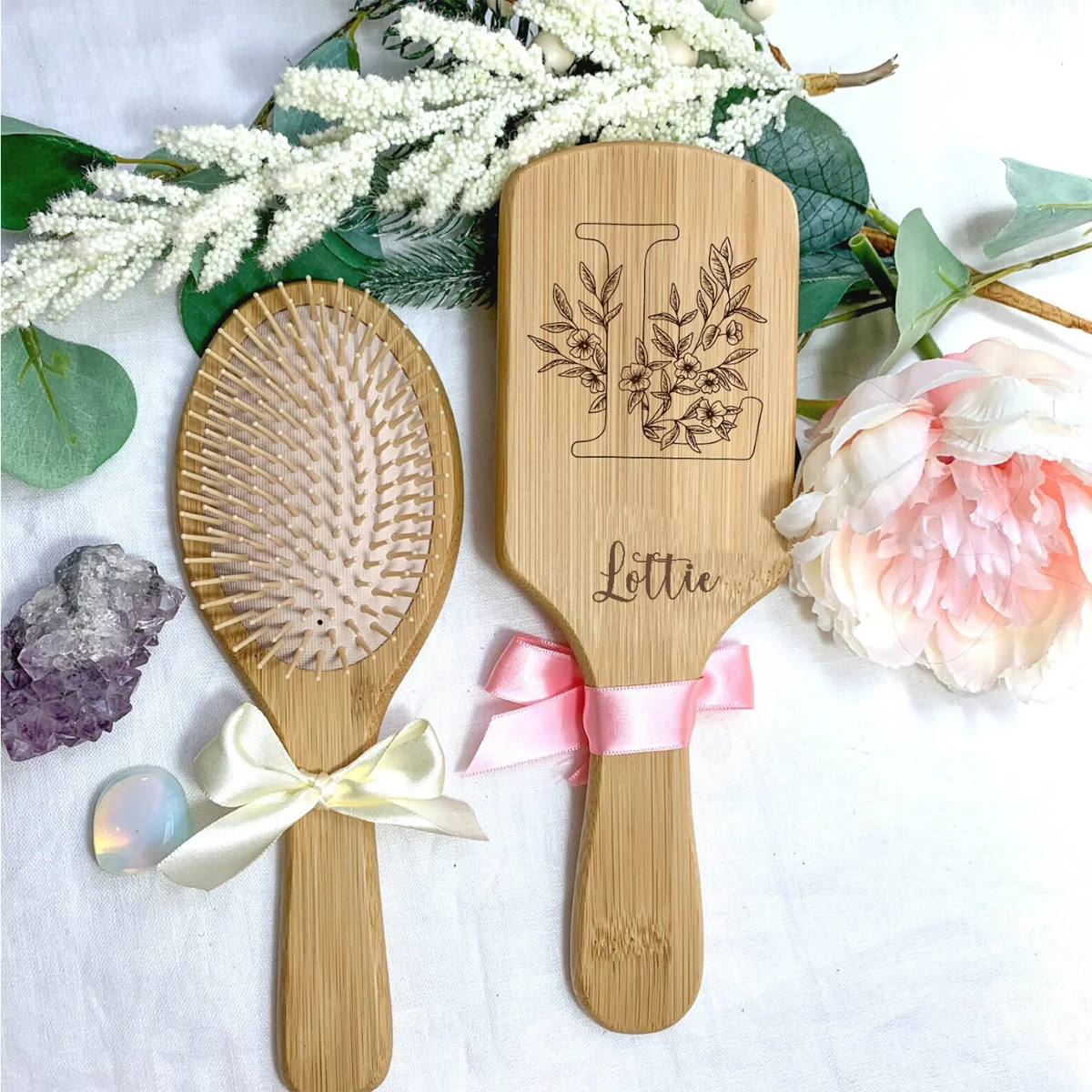 

Custom Wooden Hair Brush, Personalized Bamboo Hairbrush, Floral Bridesmaid Hair Brush, Bridal Shower Gift, Proposal Gift for Her