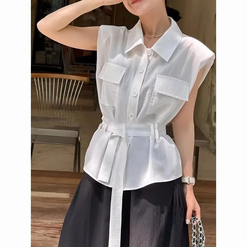 

French Style Polo Collar Sleeveless Blouse Women 2025 Summer Fashion temperament Imitation Denim Waist Tie Design COAT