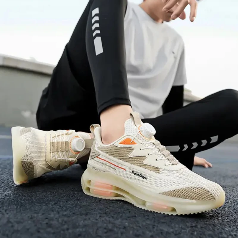 

Мужская спортивная обувь с вращающейся пряжкой большого размера. Весенне-летние весенние амортизирующие мягкие и дышащие кроссовки.