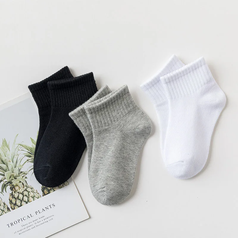 Chaussettes d'été en coton pour enfants de 1 à 12 ans, 5 paires/lot, Couleur unie à la mode, noir, blanc, gris Nouveau  Convient pour adolescents étudiants Bébé Fille Garçon