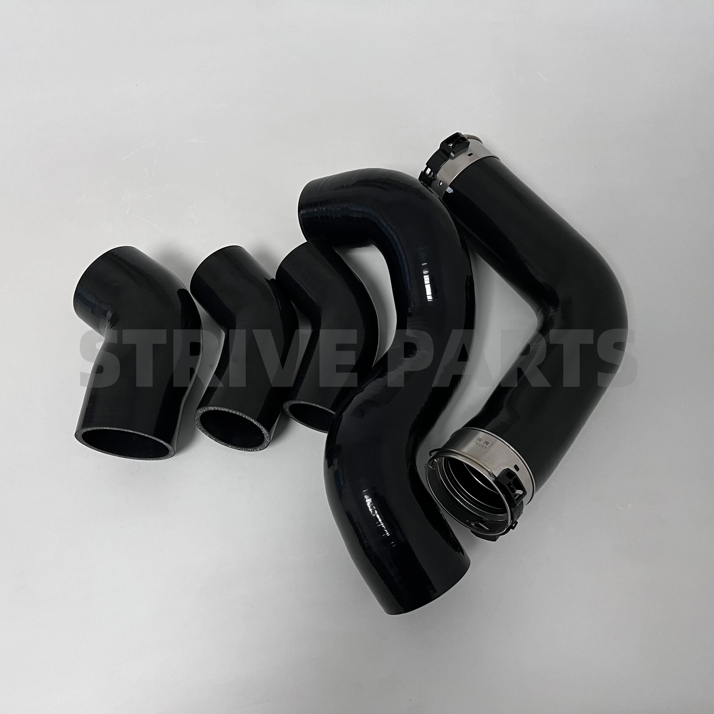 Silicone black OE 144635X20A 144635X22A 144635X22C 144635X21A 144635X21B turbo sleeve for Nissan Navara D40 V6