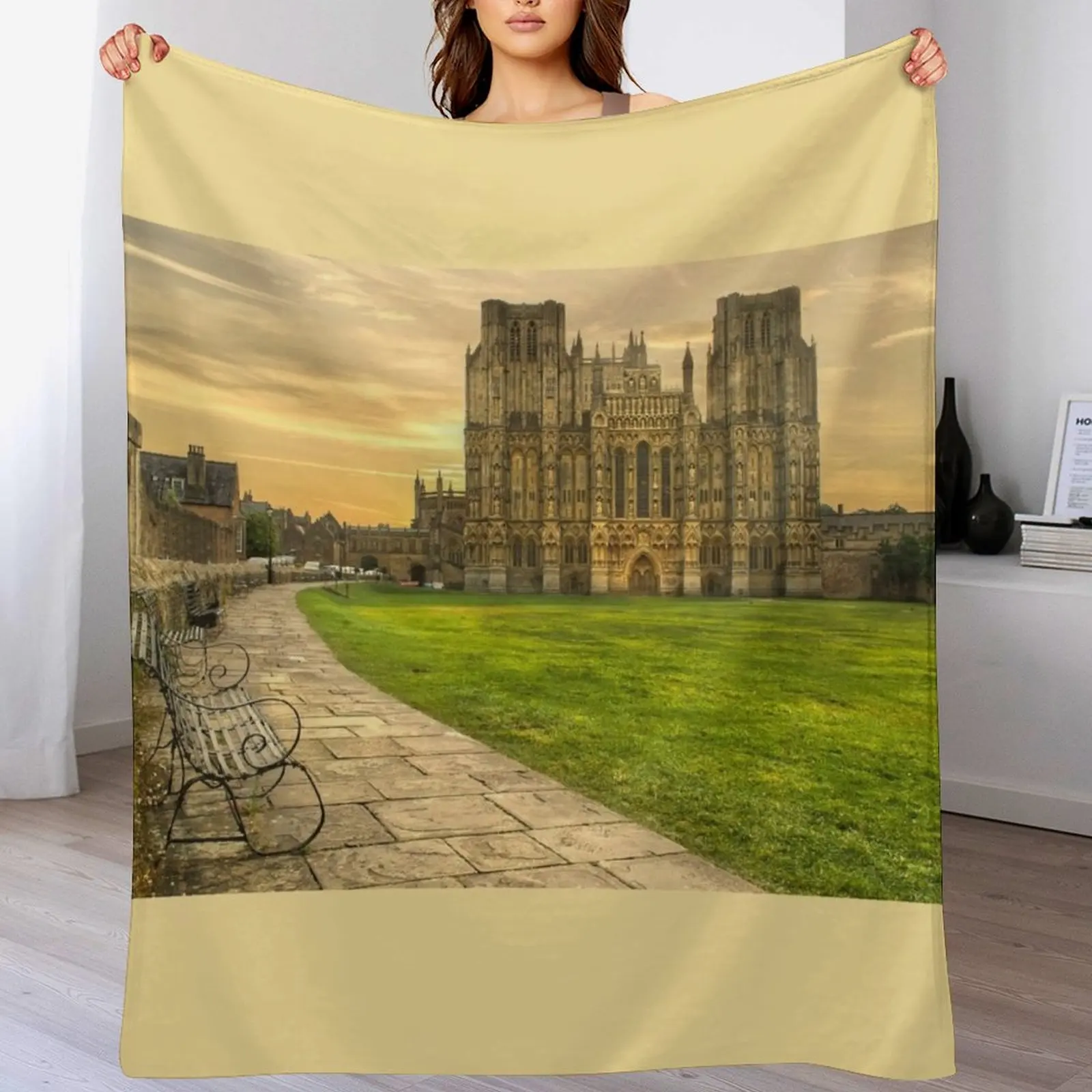 

Wells Cathedral at Sundown Throw Blanket Modern Design Soft Blanket for Home Decor