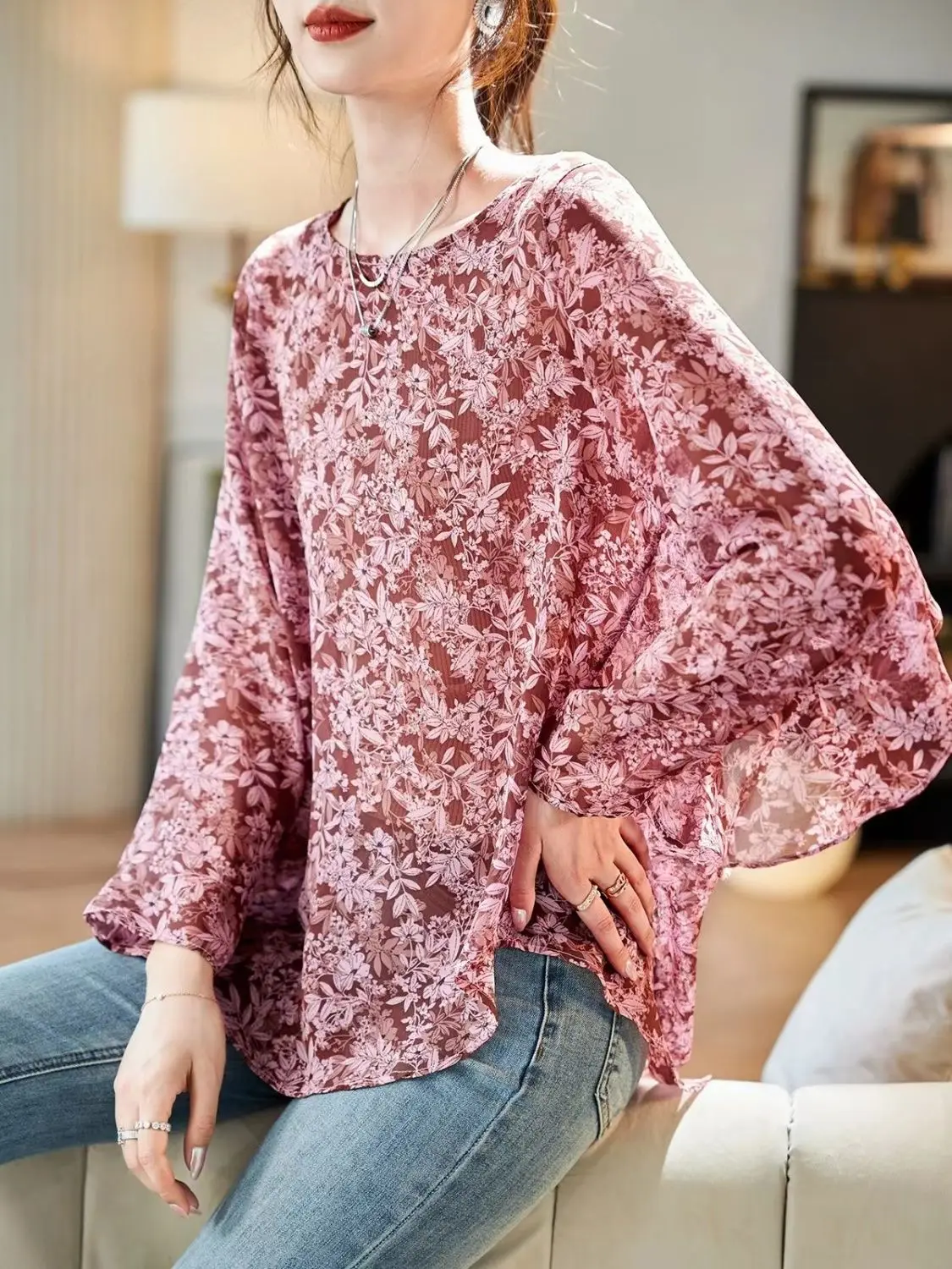 Printed Long Sleeved Round Neck Chiffon Shirt for Women in Summer Fashionable Korean Version Casual Loose and Slimming Top