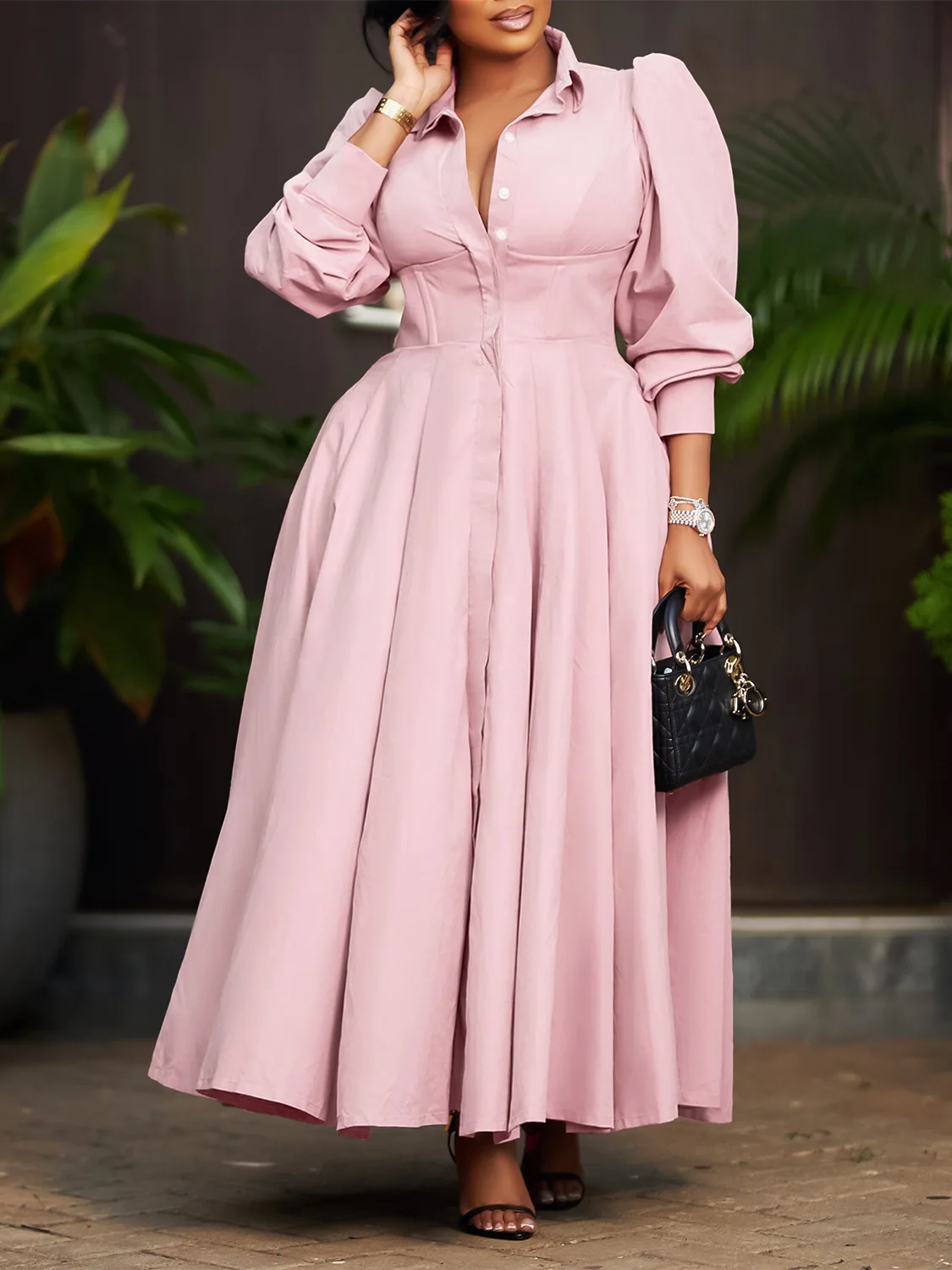 Women's elegant long sleeved shirt with a large hem, luxurious and fashionable solid color, medium to long African dress