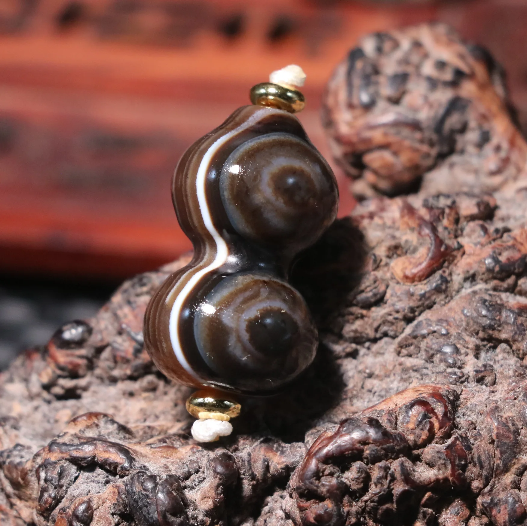 

Magic Power Energy Tibetan Old Agate 2 Heaven Eyed Fengshui Best Buy Wulou Pendant Amulet $$ Talisman UPD220824A35