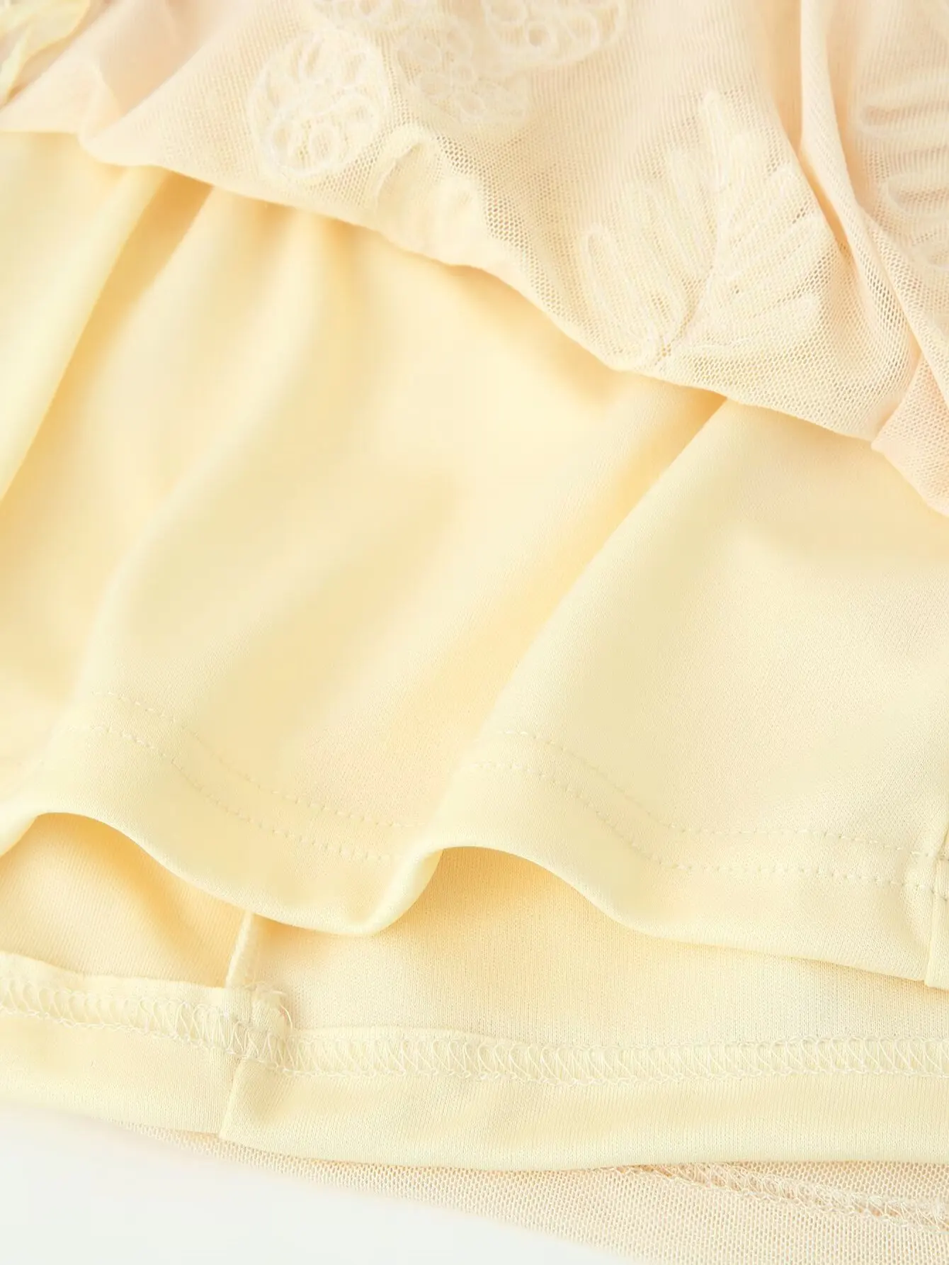 Cami lange damesjurk met reliëfbloemborduurwerk, rugloze mouwloze slim-fit elegante jurken