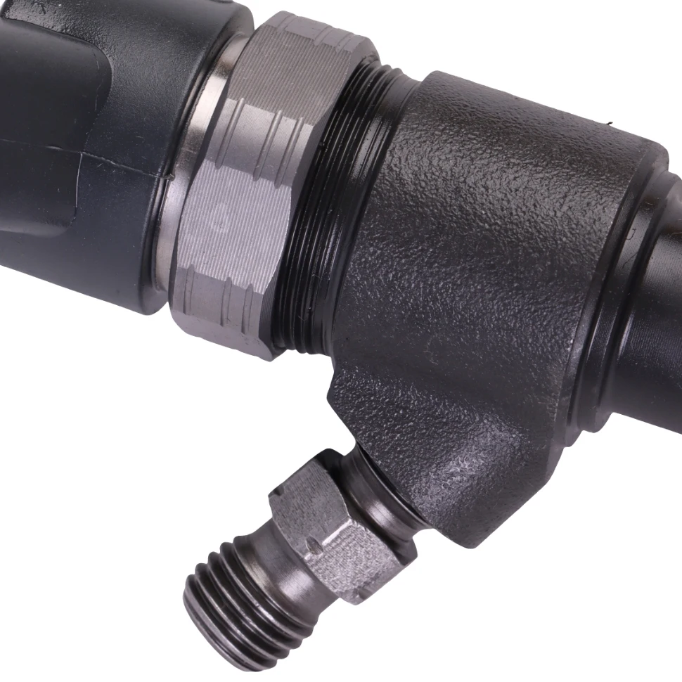 燃料インジェクター 0445110561 04132014   Deutz TD 2.9 TCD2.9 L4 2.9 エンジン自動車エンジン部品ディーゼルコモンレールインジェクター