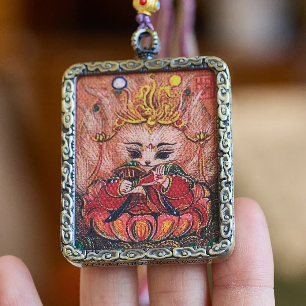 Tangka Gawu Box Pendant/Tibetan Style Hand-painted Nine-tail Fox Pendant Necklace Guard Love and Marriage/Male and Female Amulet