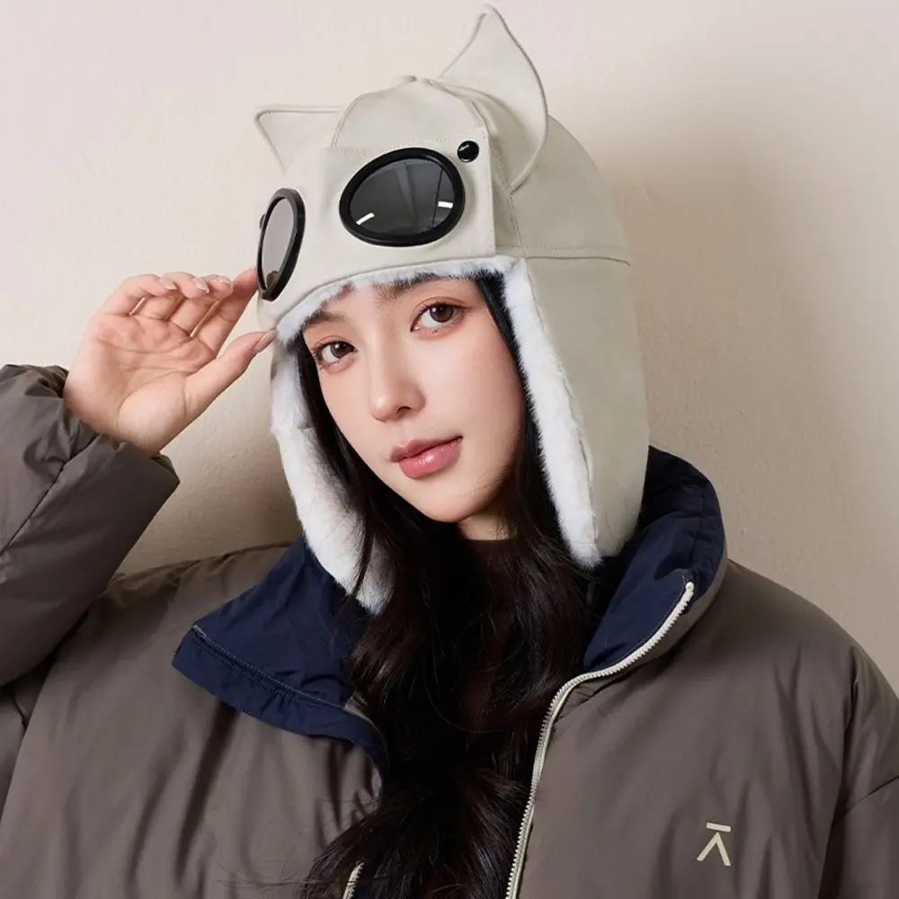 Earflap Cat Ear Trapper Hat Ear Protection Head Circumference 56-58cm Faux Leather Hat With Goggles Fleece Lined Winter Hat