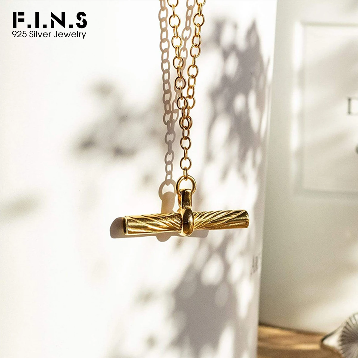 

F.I.N.S Vintage S925 Sterling Silver Necklace Cylindrical Balance Line Pendant Classic Stackable Clavicle Chain Fine Jewelry