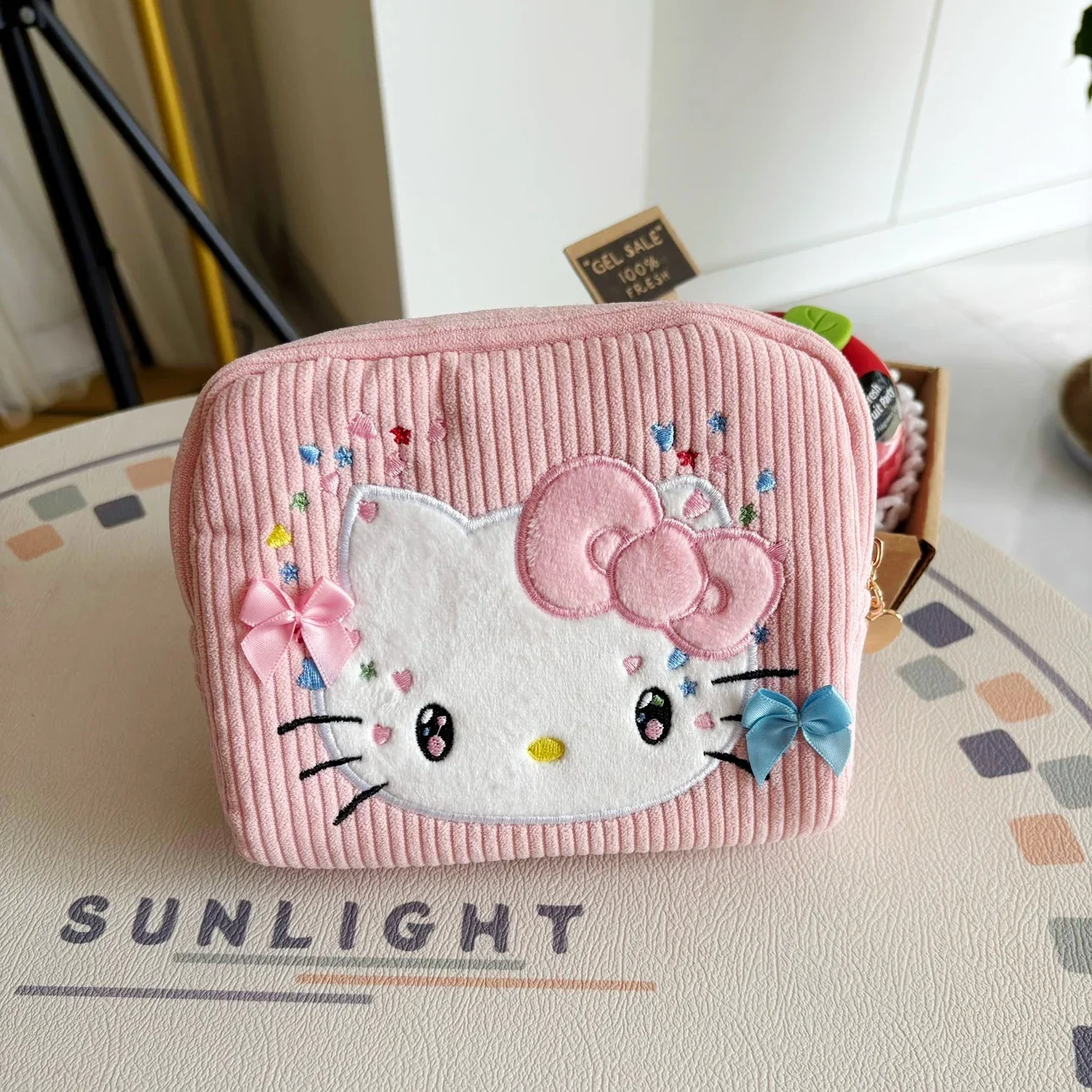 

Sanrio Hello Kitty Make Up Bag Corduroy Plush Bag Embroidery Kitty Cat Cosmetics Storage Bag Coin Purse Handbag Gifts Girl