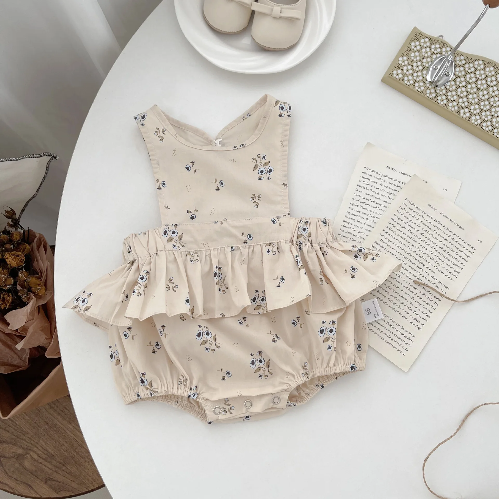 

Girl Baby Sleeveless Floral Flounce Onesie Newborn Infant Cotton Print Suspender Bodysuit Kid Cotton Overalls Spring Autumn