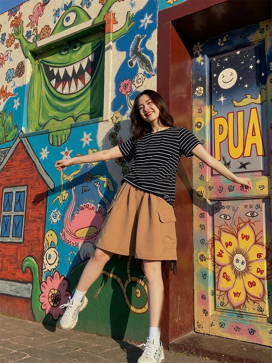 Shorts mit weitem Bein und mehreren Taschen für Damen, Vintage-Stil, Grunge, Gothic, Punk, Schwarz, modisch, Emo, japanische Y2K-Hotpants, Sommer, Straße, trendig