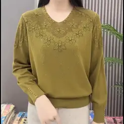 Women Stylish Rhinestone Beaded Hollow Knitted Sweater Elegant V Neck Long Sleeve Loose Pullover Tops Casual Solid Basic Jumpers