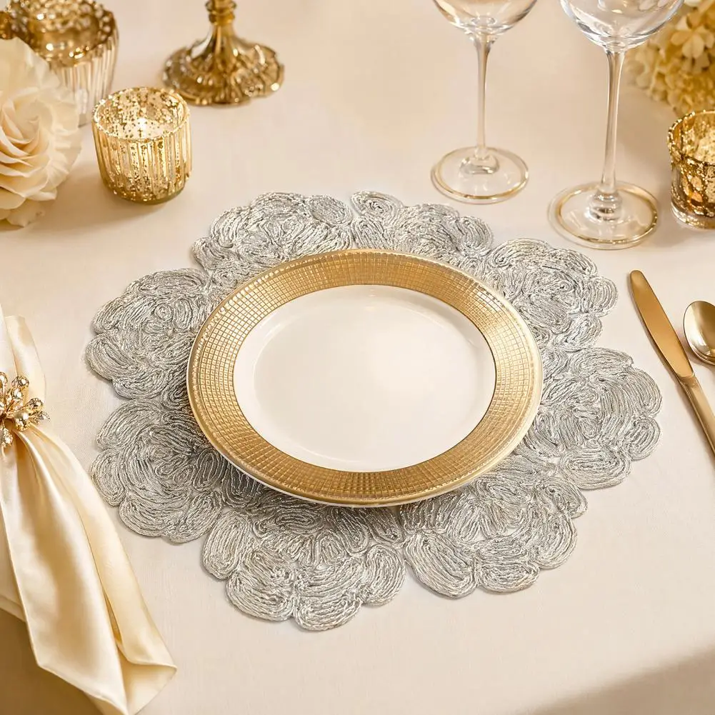 Heat Resistant Placemat Floral Table Mat Rose Embroidered Round Placemats Vintage Floral Coasters Set Light for Kitchen