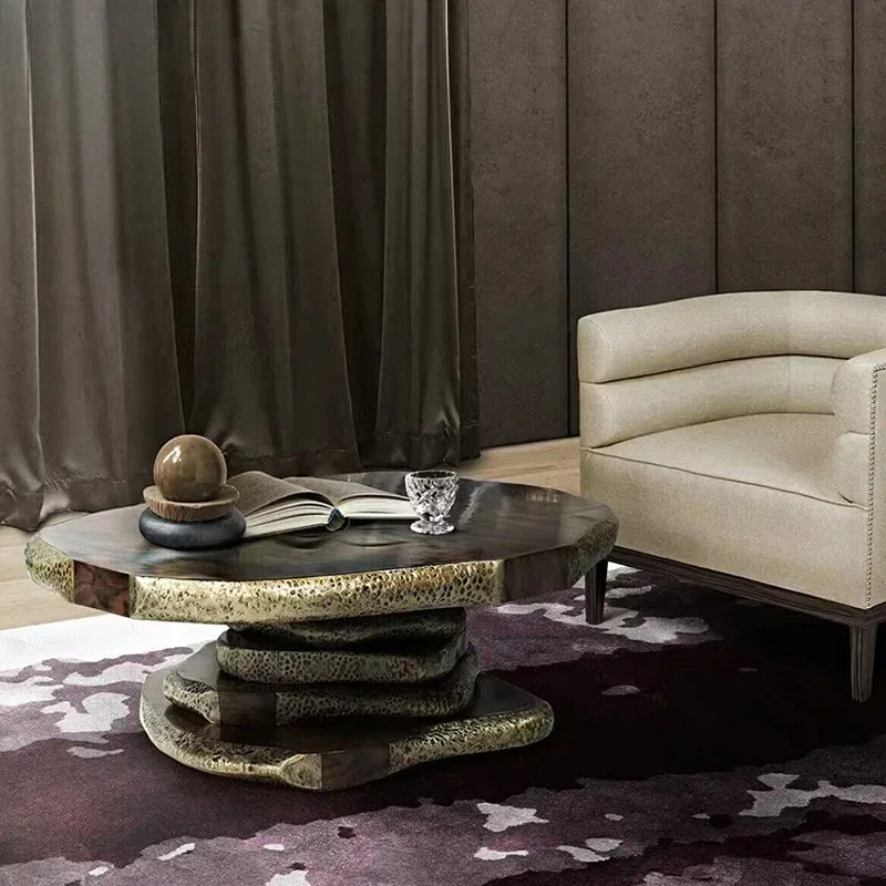 Light luxury high-end irregular solid wood coffee tabl e, villa living room home desig er high-end brass t ea table