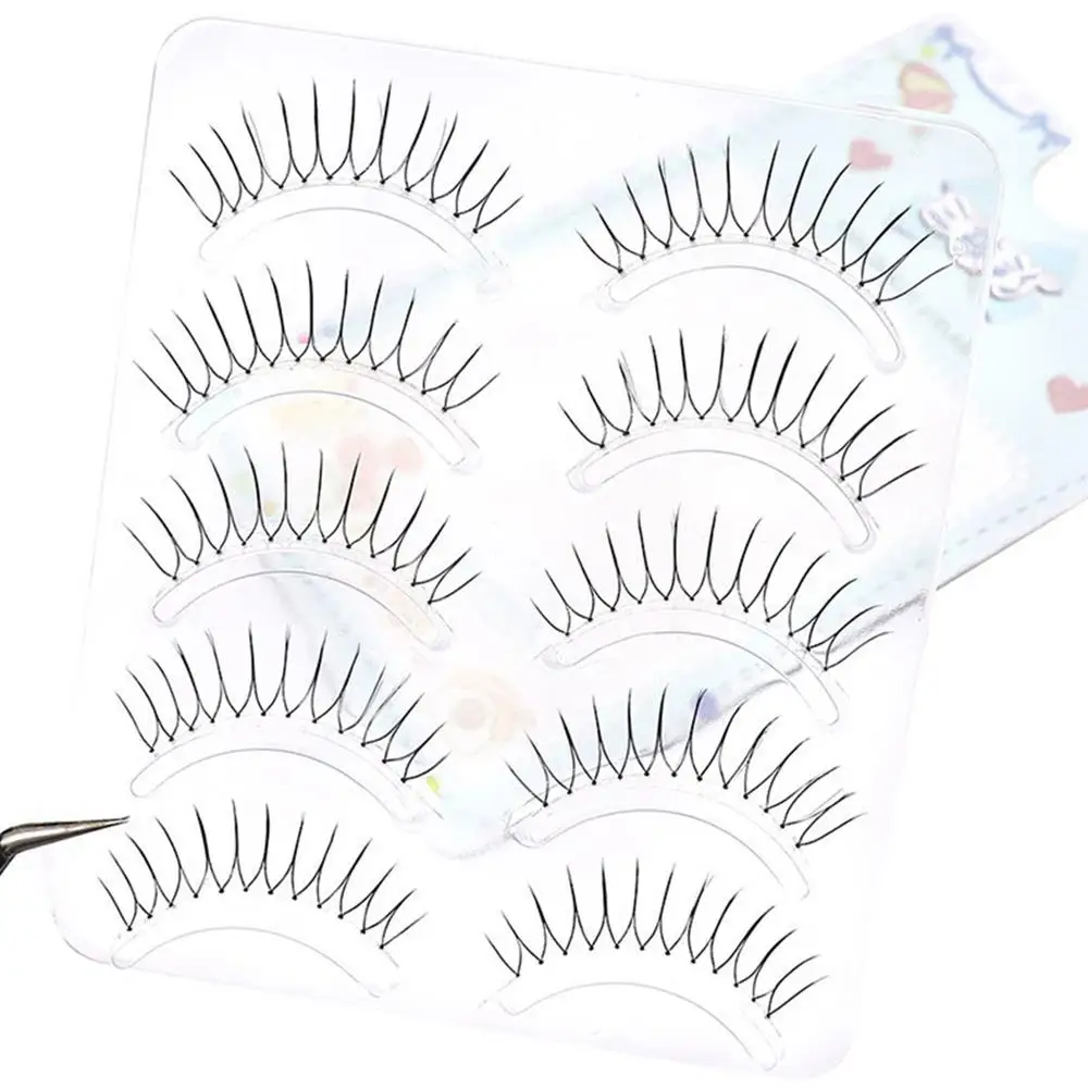 5 Paar natürliche weiche wiederverwendbare falsche Wimpern U-förmige koreanische Cosplay-Fälschungswimpern Augen-Make-up-Tools für verbesserte Augenschönheitsfrauen