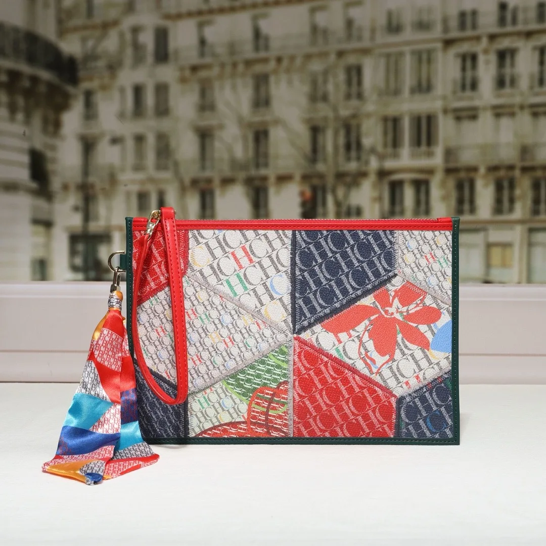 حقيبة يد نسائية على طراز Carolina Herrera مع تصميم بنمط أبجدي كاجوال ومتعددة الاستخدامات #6