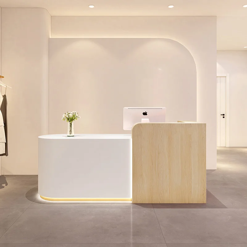 أضواء LED منحنية مكاتب الاستقبال المنظمون مكاتب الاستقبال الجمالية الحد الأدنى Mostrador De Tienda الأثاث التجاري