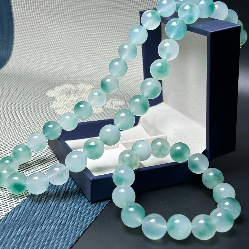 

Natural High-ice Quartzite Floating Flower New Women's Pendant Sweater Chain