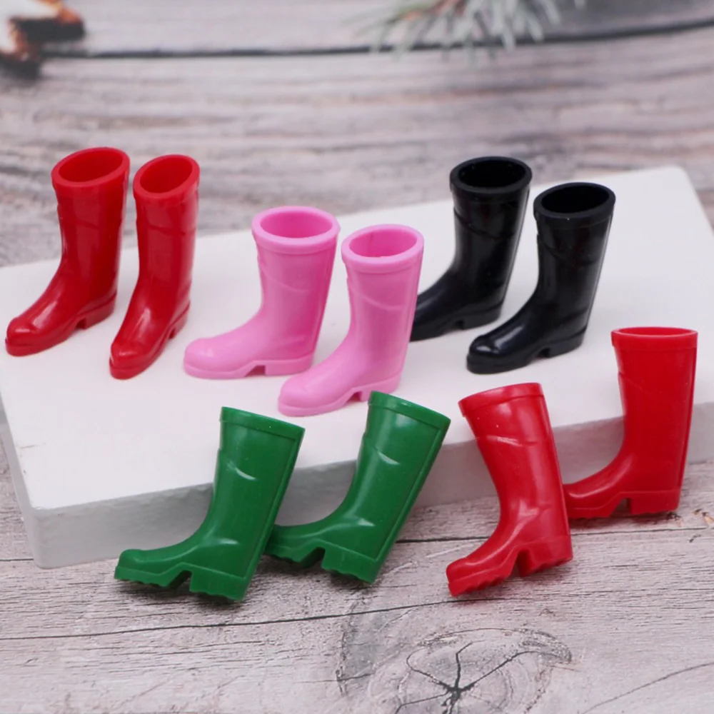 1 Pair Mini Rain Boots Scale Model Ornaments Dollhouse Christmas Shoes Miniature Simulation Models Home Decor Crafts