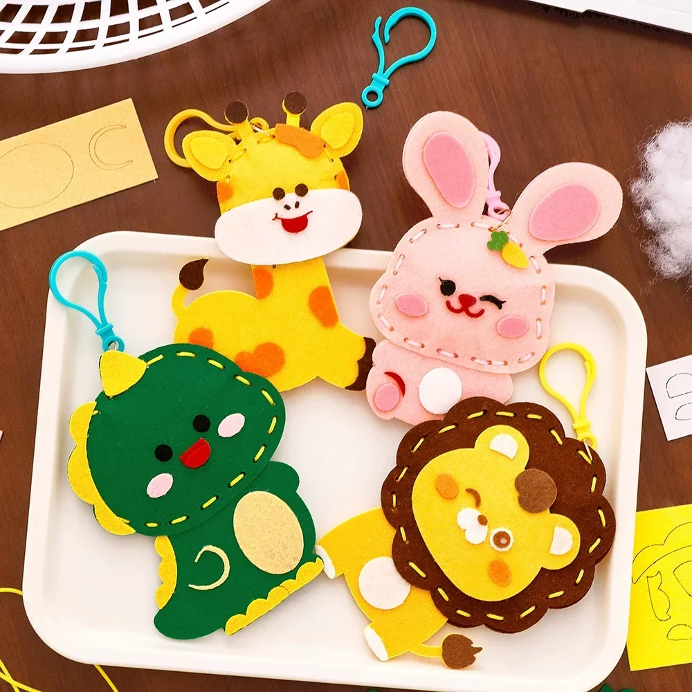 4 шт., мультяшные животные, кролик, динозавр, сделай сам, нетканый брелок, набор для шитья, украшение для детей, сувениры на день рождения, подарок, школьные награды