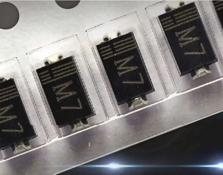 

YYT IN4007 1N4007 (M7) SMD diode SMA [2000 pieces/disk]