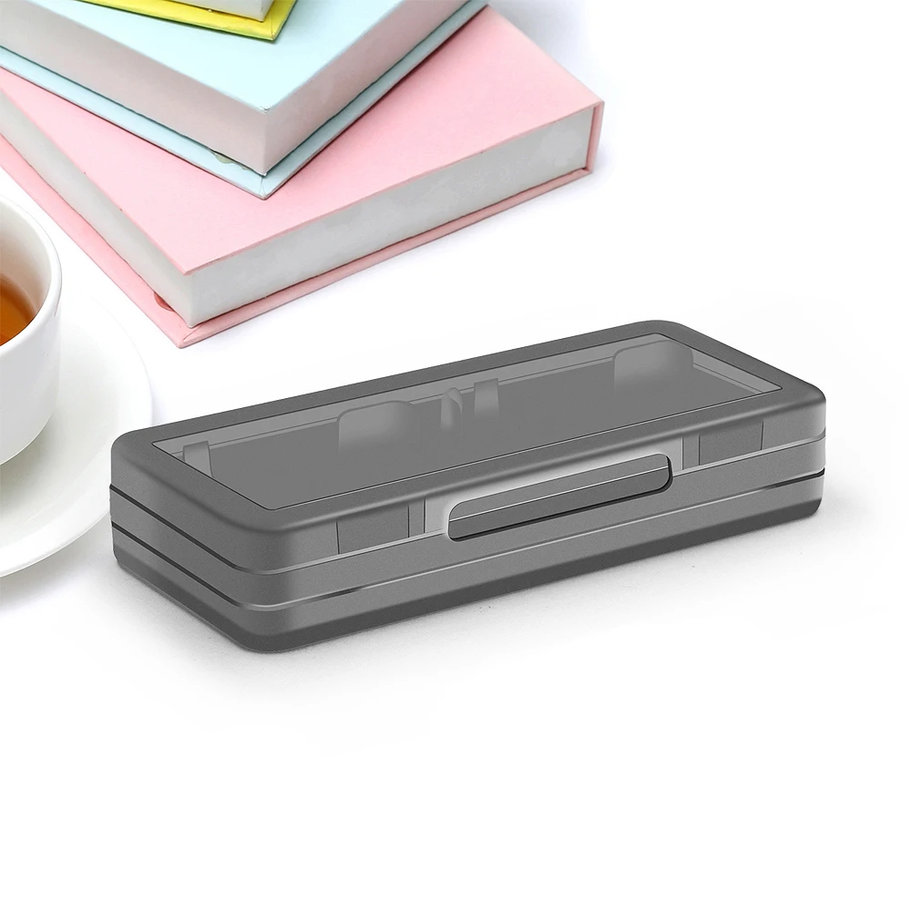 4 in 1 スイッチゲームカードボックス耐衝撃ハードシェル収納ケース互換性のある Nintendo Switch ディスクホルダーブラック/ホワイト/ブルー/グリーン