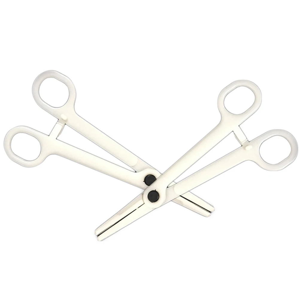 

15pcs Disposable Body Piercing Clamps Plastic Forceps Diagonal Pliers Body Piercing Pliers Piercing Tool Supply