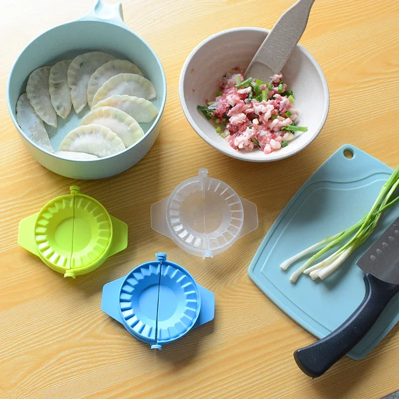 2021 DIY Dumplings Tool Top Good Quality Dumpling Jiaozi Maker Device Easy Dumpling Mold Clips Dumplings Kitchen Accessories