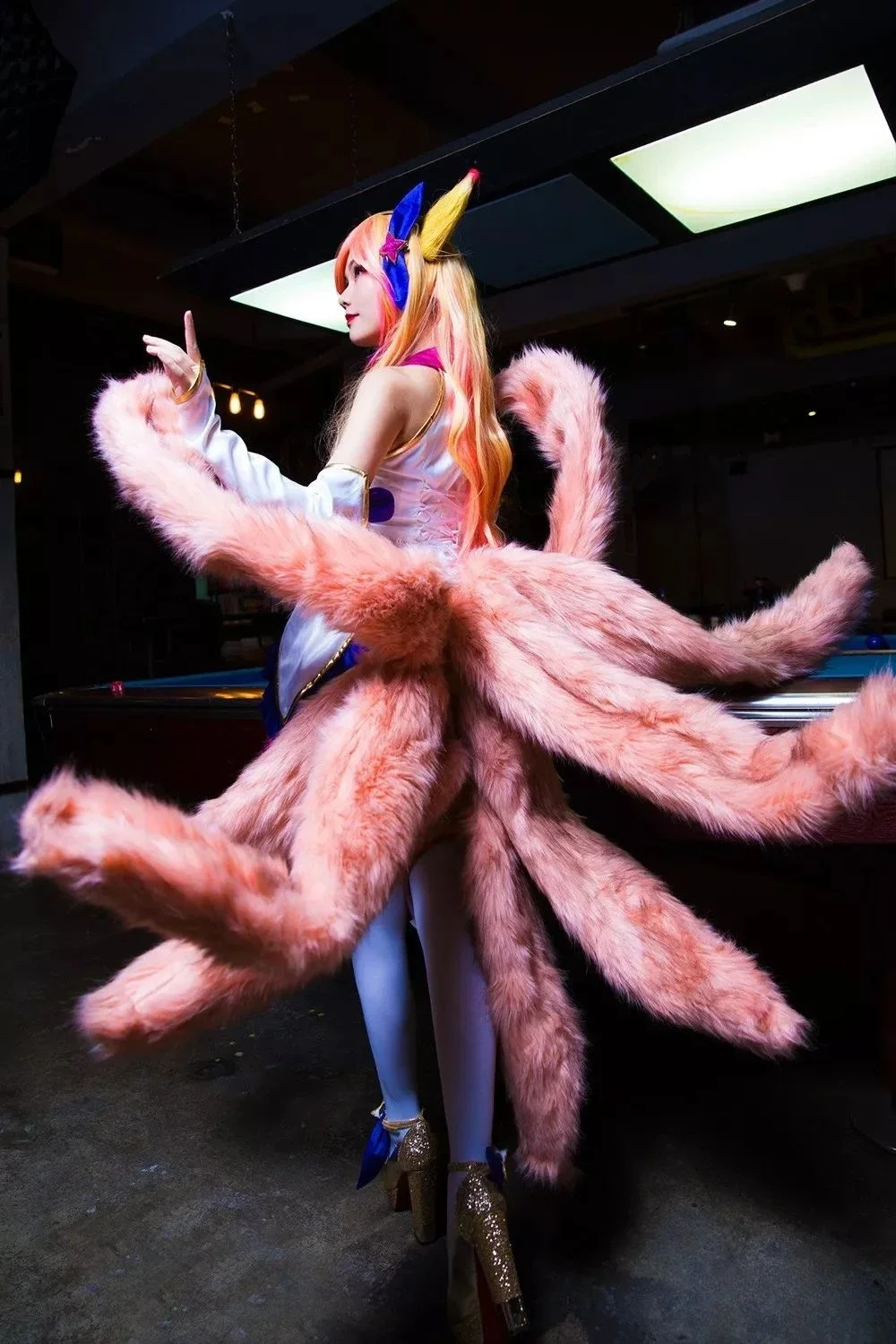 LOL Spirit Blossom Ahri Cosplay colas mujeres Sexy zorro nueve colas actualizado transformar modelo cola de felpa 85CM accesorios Prop