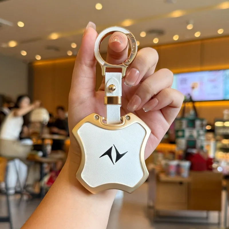 

For Dongfeng Eπ007 Eπ008 2026 New Key Case Cover – Zinc Alloy + Leather Smart Key Fob Case, Metal Protective Shell with Keychain