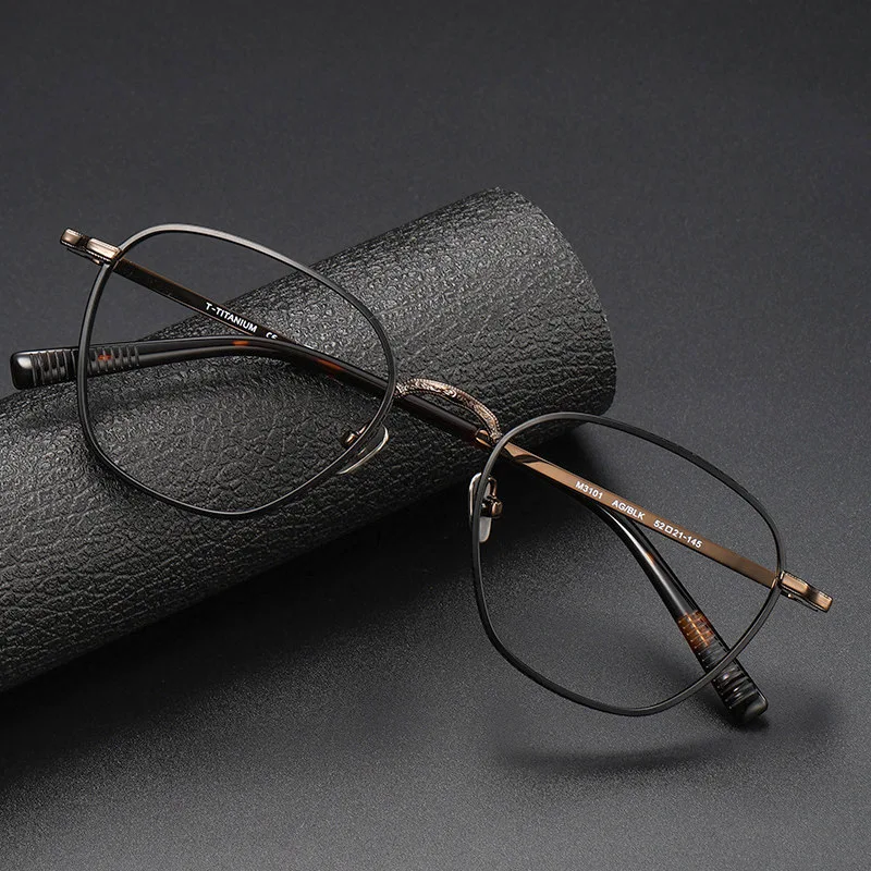 Japan Brand Designer Men's Big Square Titanium Frame Eyeglasses For High Diopter Lenses Women Engraving Style Vintage Glasses