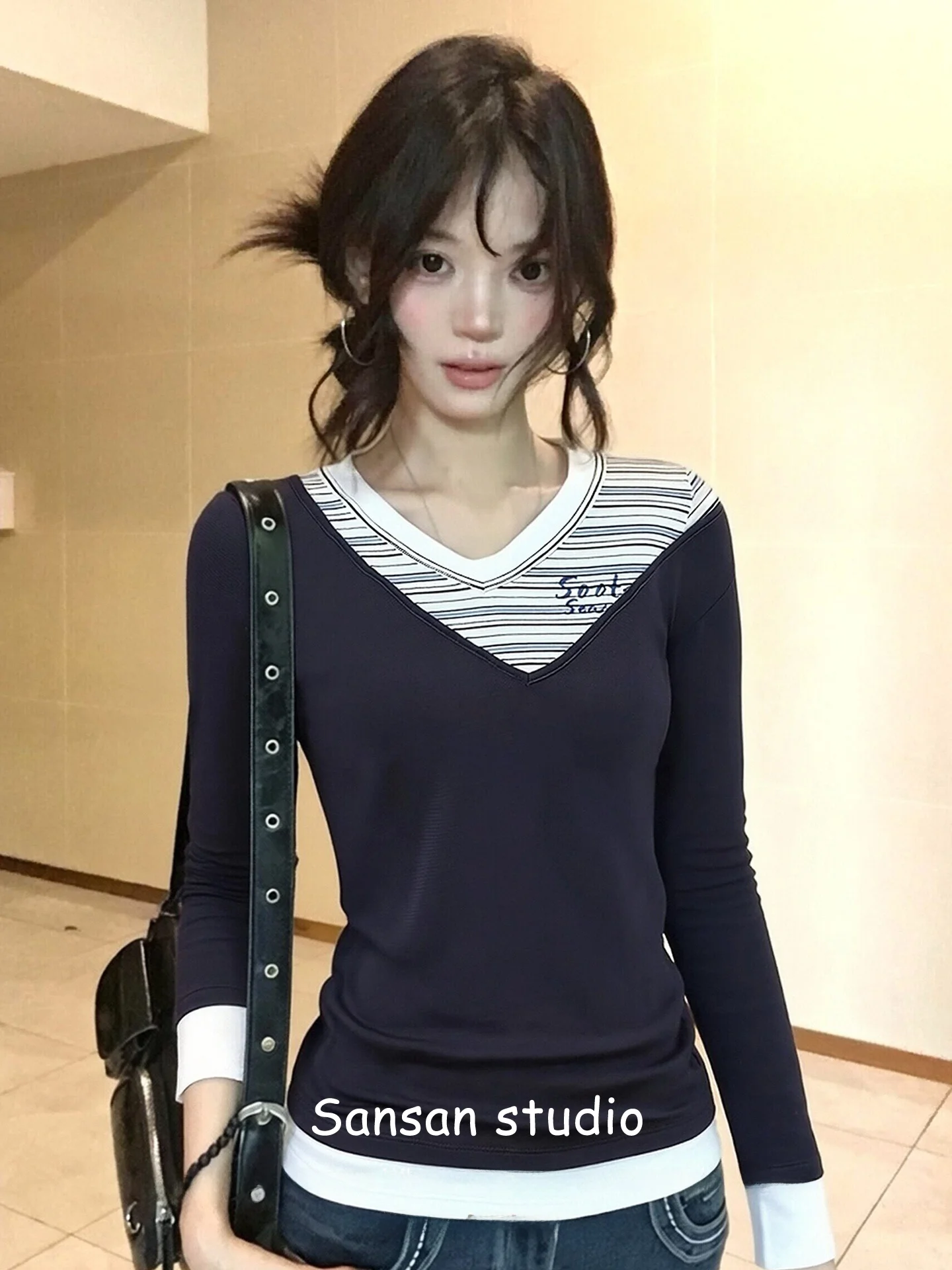 American Retro Striped Long Sleeve Base Shirt Women's Early Spring Matching Slim Fit Inner Wear Top Casual Style Straight Tube