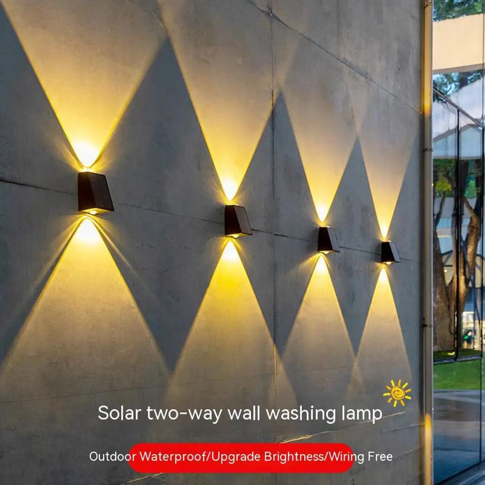 Impermeável LED Solar Wall Lights, Up and Down Lights, Exterior, Cerca, Deck, Luzes de inundação para quintal, jardim, garagem