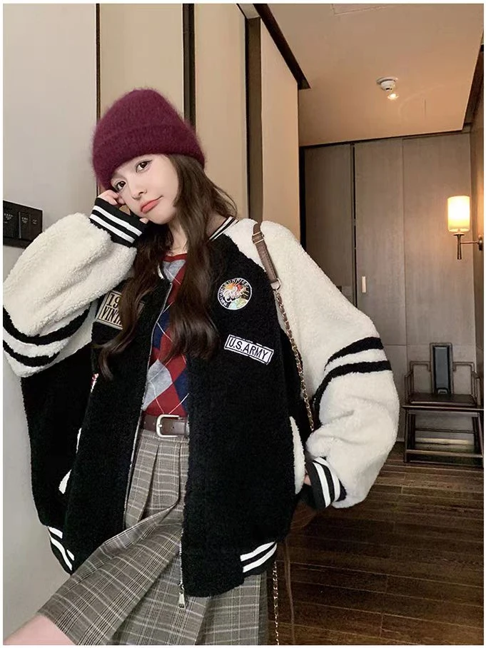 معطف نسائي من فراء الخروف من Thiened معطف بيسبول دافئ النسخة الكورية مجموعة الخريف المرقعة ملابس خارجية #2