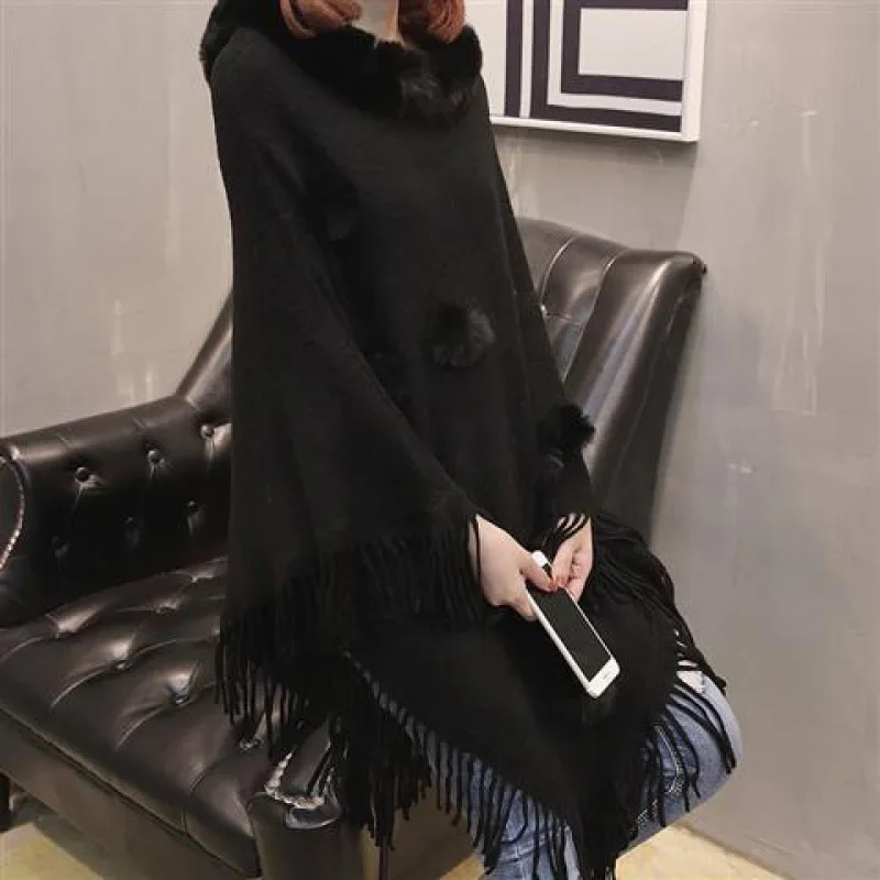 Autumn Winter Imitation Rabbit Fur Ball Women's Coat Imitation Wool Collar Pullover Shawl Warmth Poncho Capes Black Cloaks