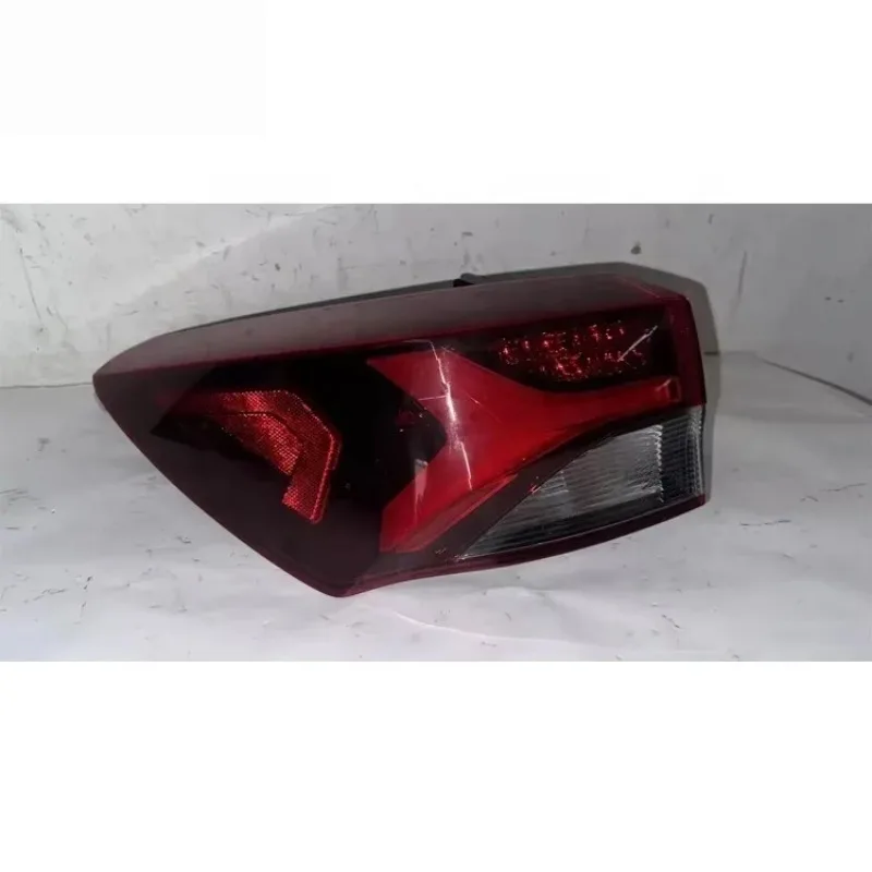 

42825749 Accessories Car Tail Lamp Outer OEM 42825753 Car Tail Light for Chevrolet Trailblazer 2021 2022 2023
