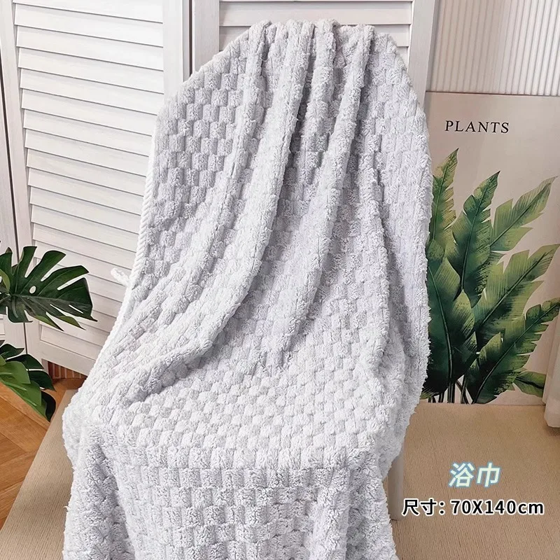 Bath Towel Soft and Quick Dry Bath Towels for Adults Plush Cloud Patterned for Bathroom Extra Absorbent