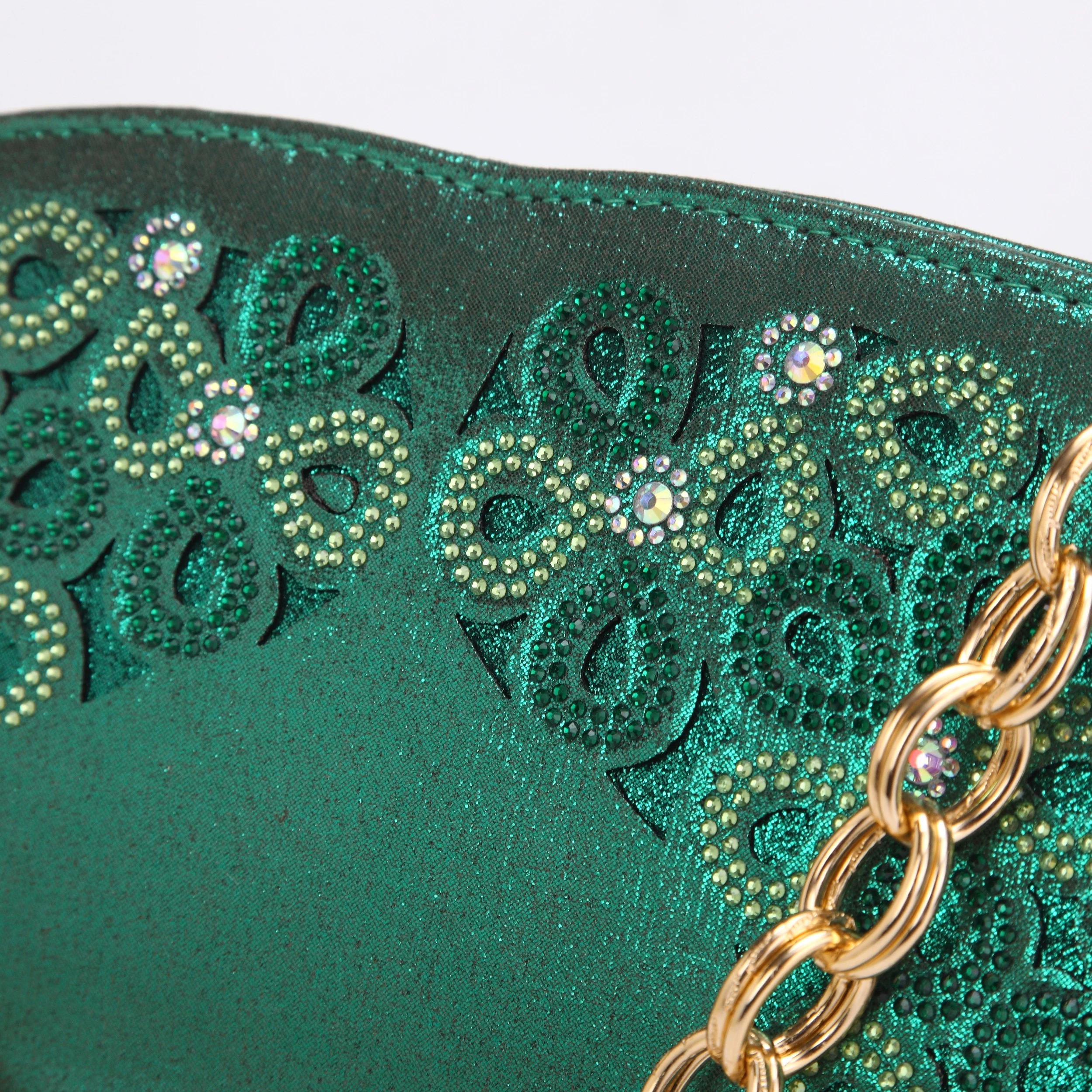 Hot Selling Green Color Sexy Hollow Design Decorated with Rhinestines Sandal with Bag Set For Party Women