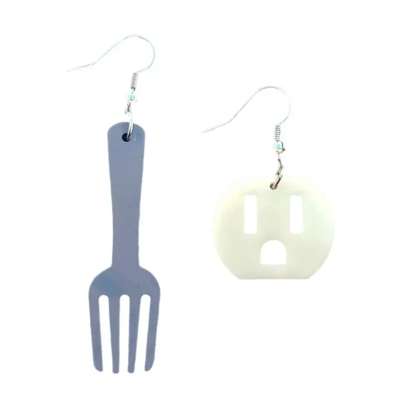 Quirky Mismatched Ear Accessories With Electrical Plug And Cutlery Charm Novelty Gift Notion