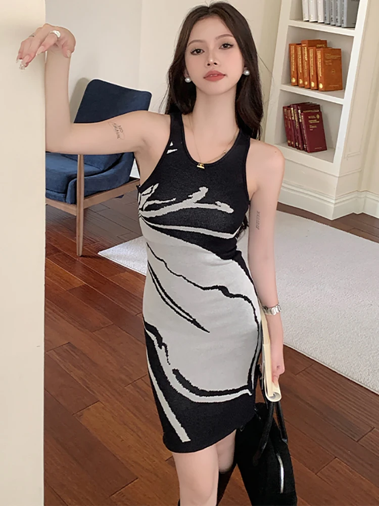 Mini abito sexy con fionda chic lavorato a maglia con stampa da donna 2025 Abiti da ballo aderenti vintage coreani Abiti eleganti da festival aderenti estivi