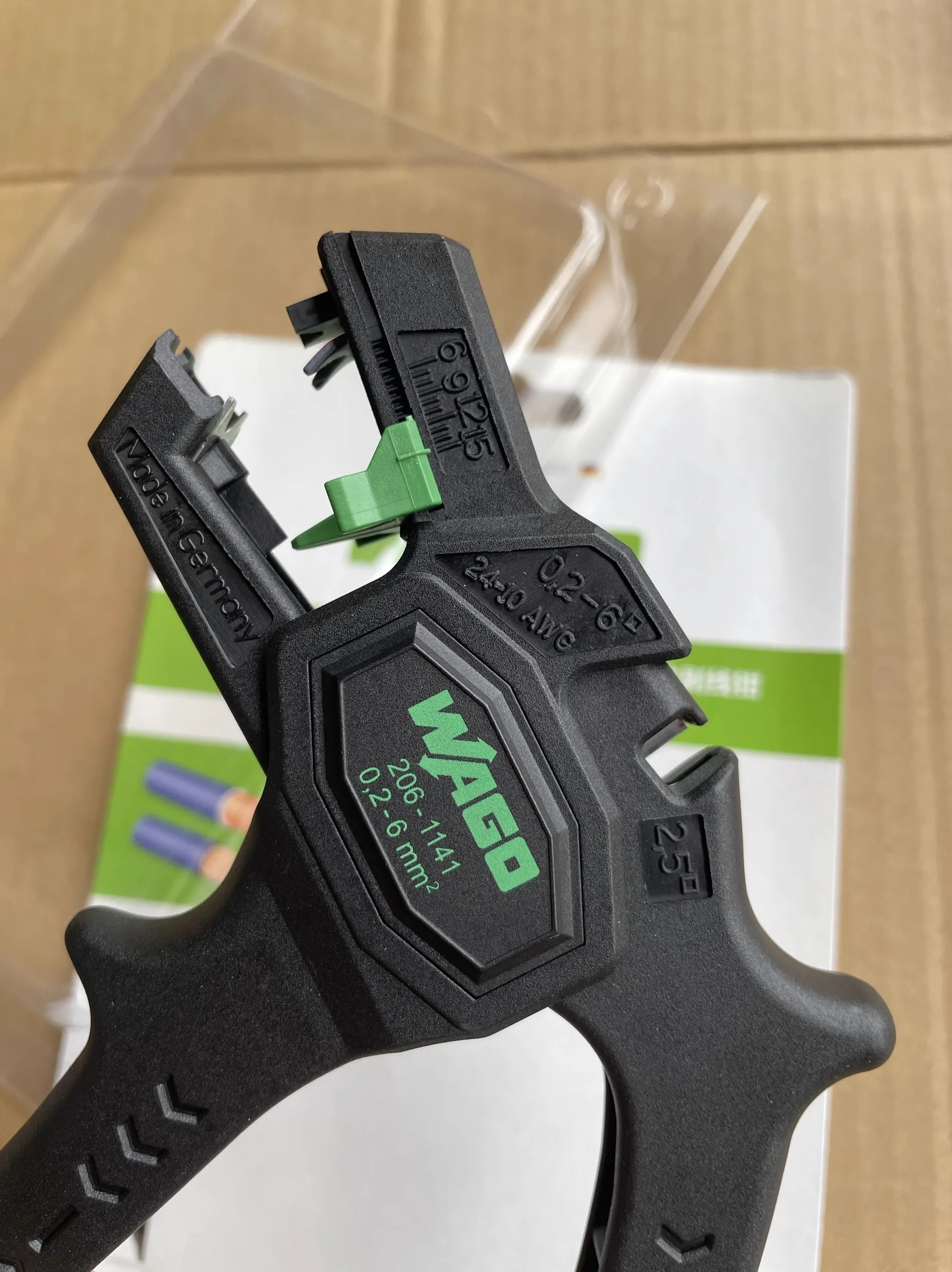 Quickwire Stripper: A Must-Have Tool for Electricians and DIY Enthusiasts