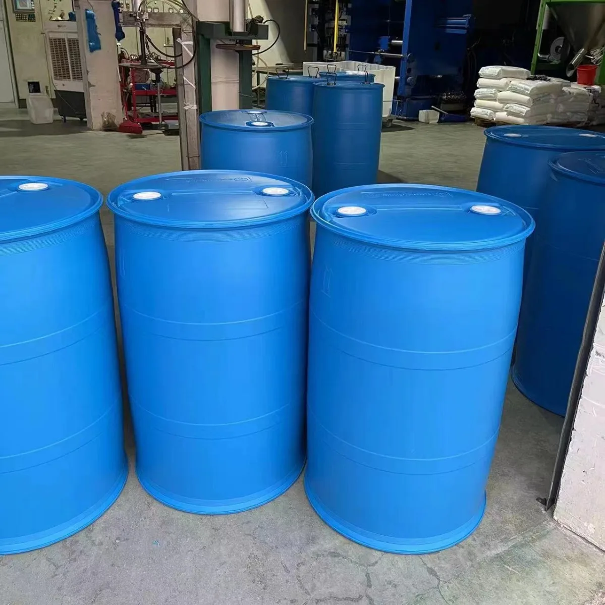 2025 200L closed-top blue cylindrical container with thickened barrel wall for greater strength